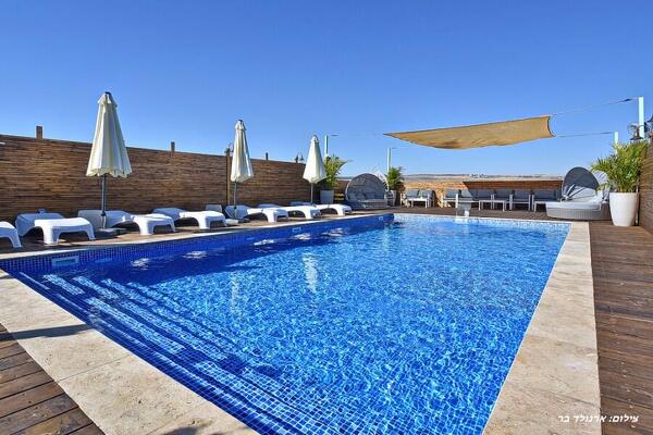 נחלים בקתות בטבע